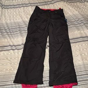 Black fleece lined polar edge snow pants.size M